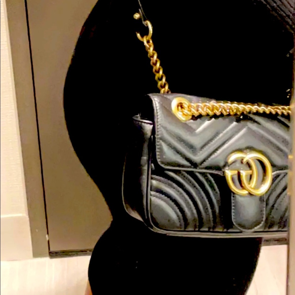 Selling authentic Gucci Bag!